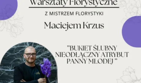 facet z kwiatami